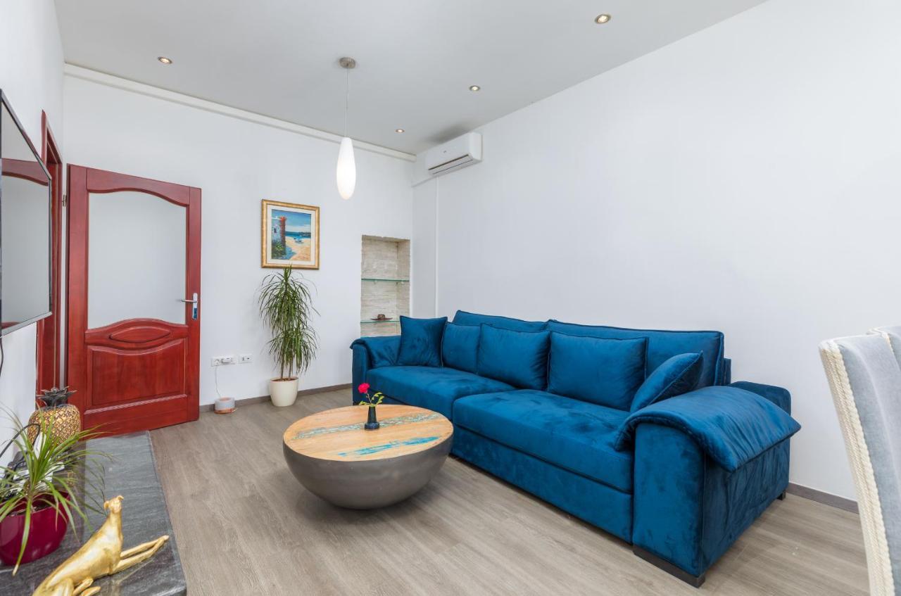 Apartment Augusto - Sea View Pula Exterior photo